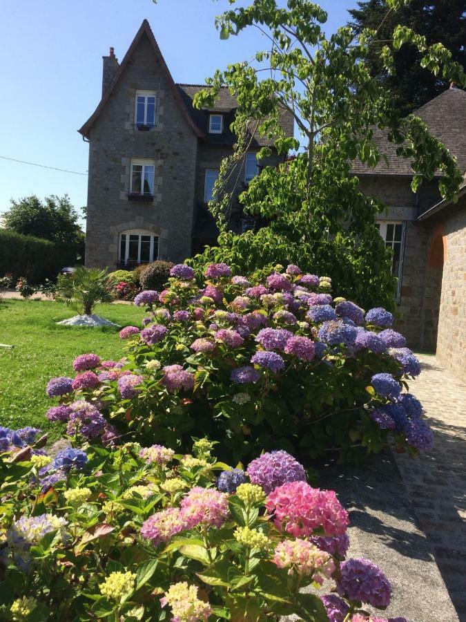Le Clos Saint-Brice Les Portes du Coglais Ngoại thất bức ảnh